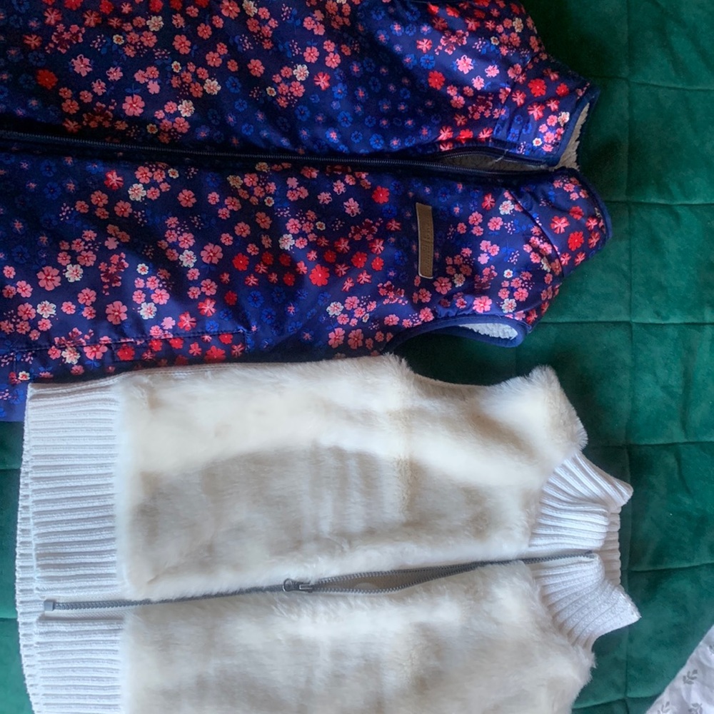 Girl vest